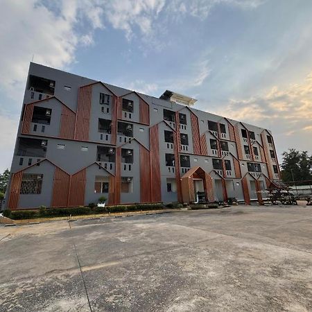 New Home Nakhon Chai Si Exterior photo